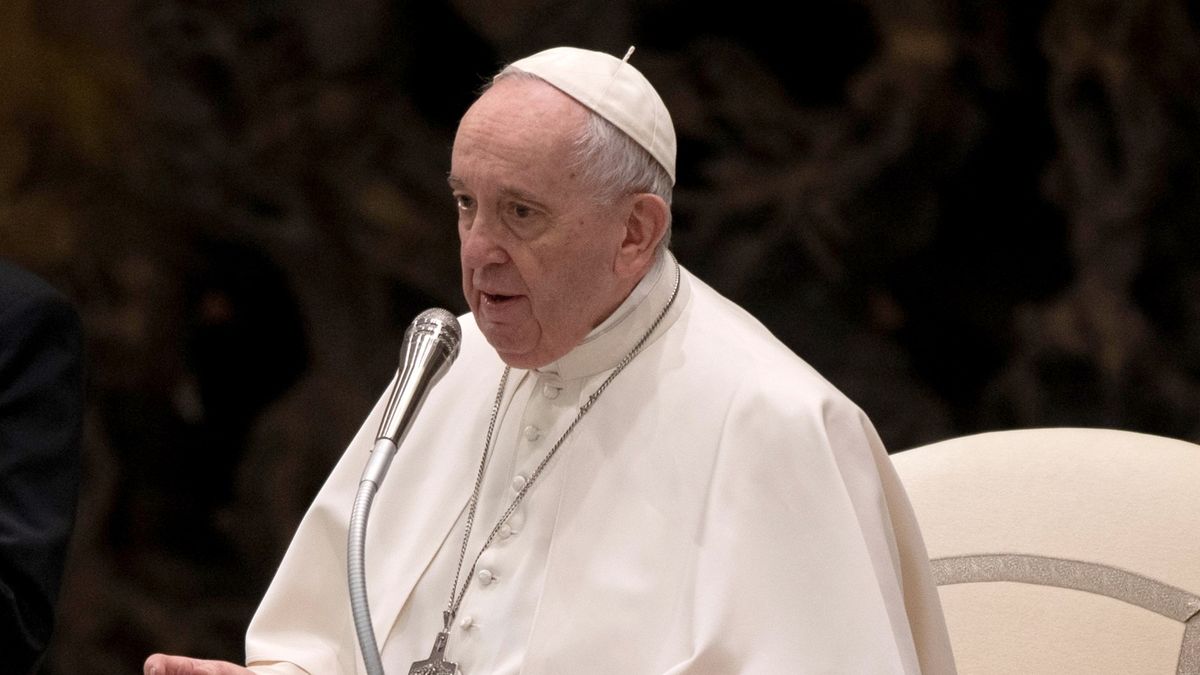 Papež odsoudil vytrvalé bombardování ukrajinských měst