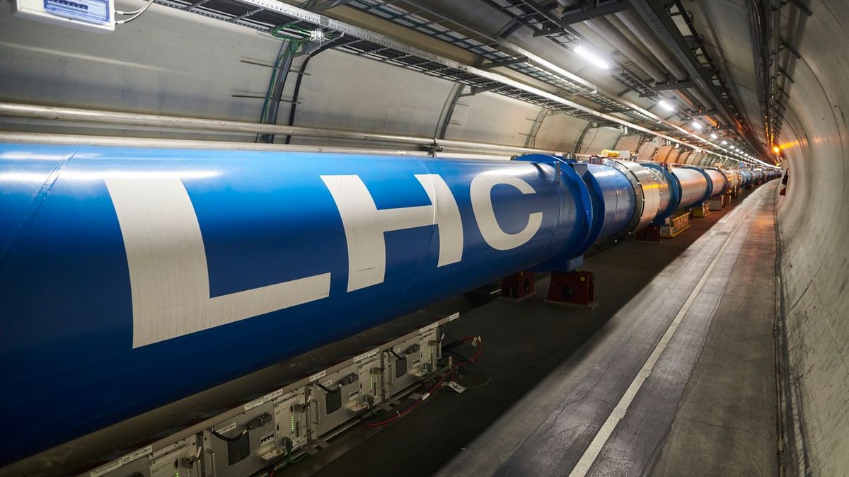 CERN kvůli úspoře energií uloží svůj urychlovač částic k „zimnímu spánku“ o něco dříve