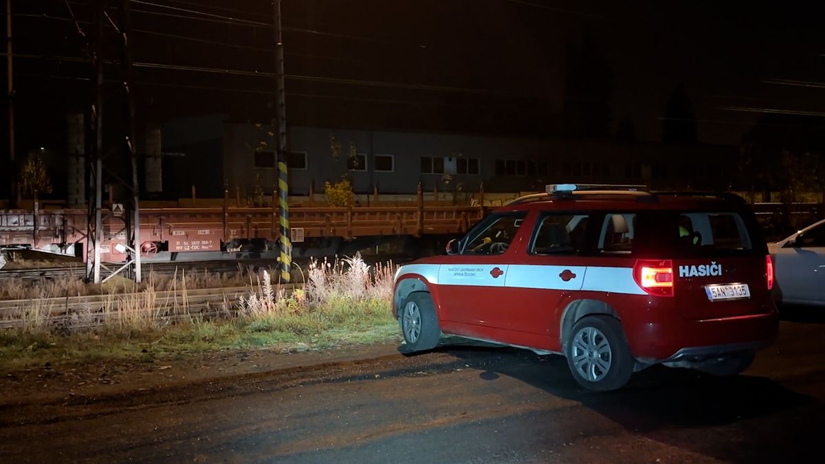 V Horních Počernicích vykolejil vagon, nejely vlaky do centra Prahy