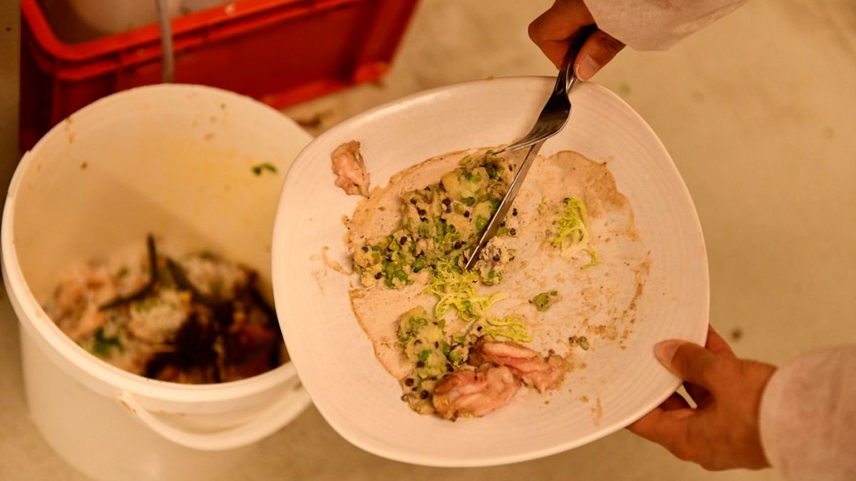 Zachraň jídlo z firemní kantýny: Nevydané porce obědů nakrmí lidi bez domova