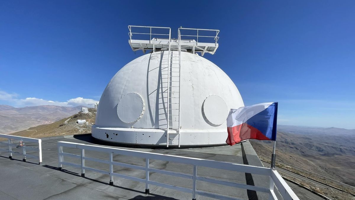 V Chile uvedli do provozu dalekohled ovládaný z Ondřejova