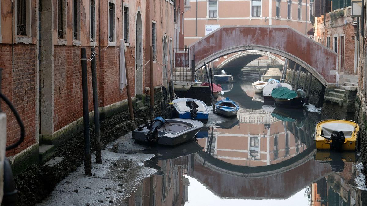Kanály v Benátkách vyschly