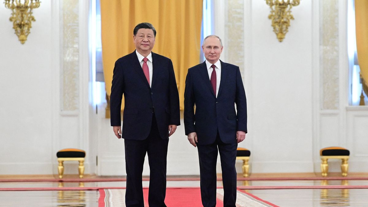 Přátelství s Ruskem bez hranic je jen fráze, přiznal čínský velvyslanec