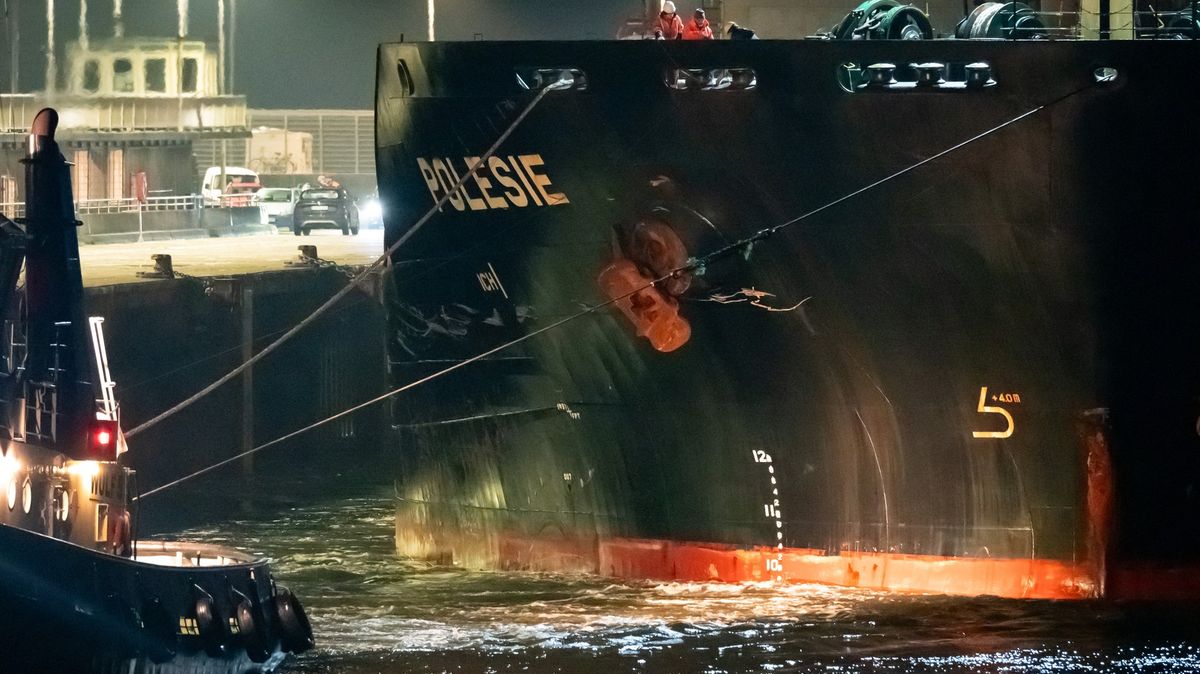 Záchranáři neobnoví pátrání na hladině po čtyřech námořnících v Severním moři