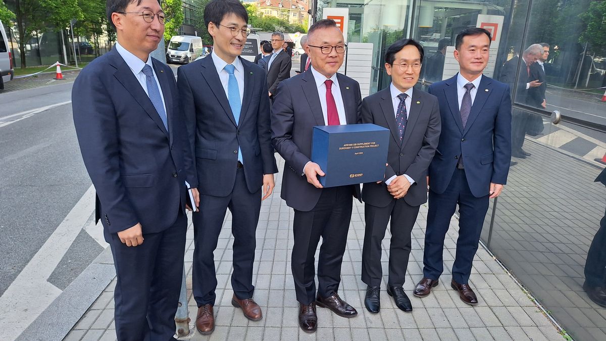 Nabídku na stavbu jaderných bloků podali Korejci i Francouzi