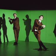 Představení souboru Farma v jeskyni Český hrdina je k vidění v pražském DOXu