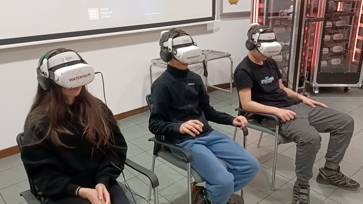 Brýle s virtuální realitou umožňují lidem proniknout do útrob Dlouhých strání
