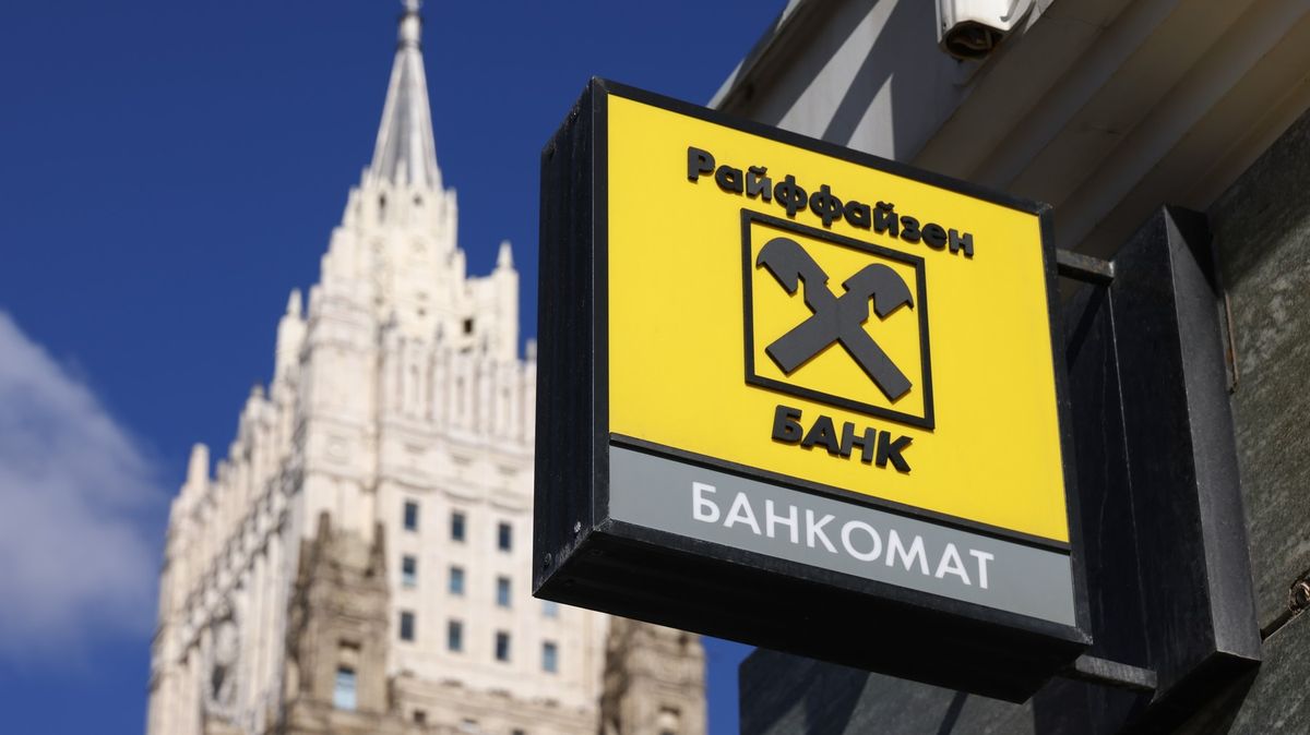 Evropské banky sypou Rusku obří sumy peněz. Čtyřikrát víc než před válkou