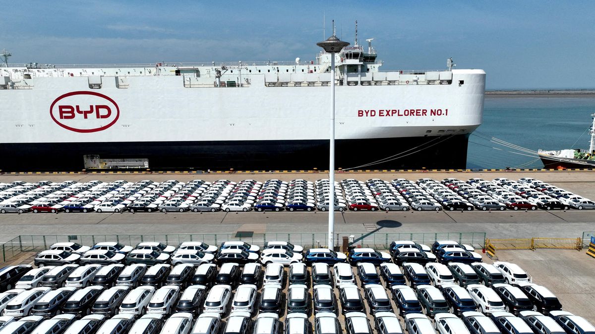 EU zavádí cla na dovoz elektromobilů z Číny
