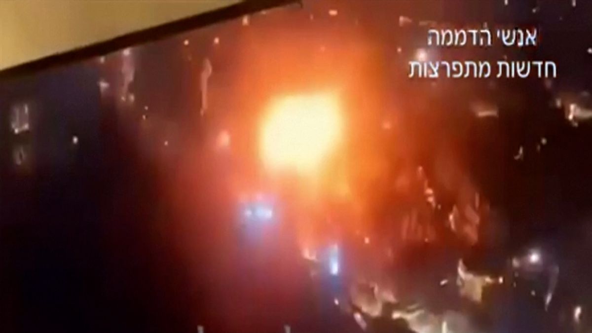 Tel Avivem otřásl výbuch po zásahu dronem
