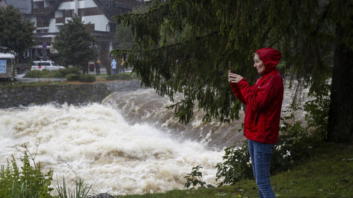 FOTO: Povodňová turistika v Česku