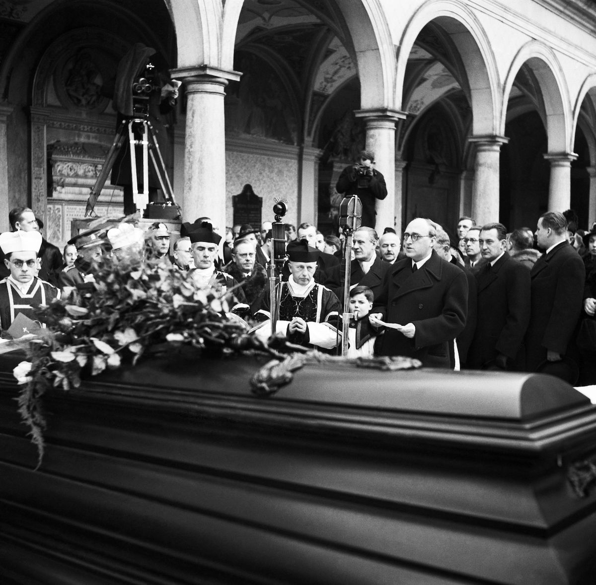 Čapkův pohřeb na Vyšehradě
