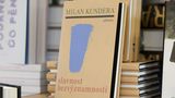 V zahraničí novou knihu Kundery chválí i odmítají