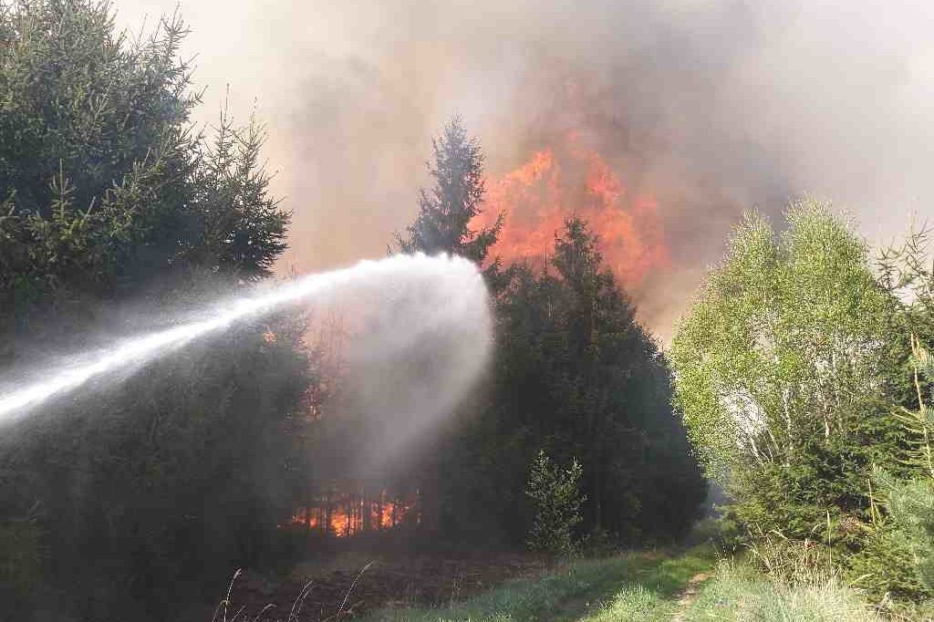 Požár u Újezdu u Rosic na Brněnsku