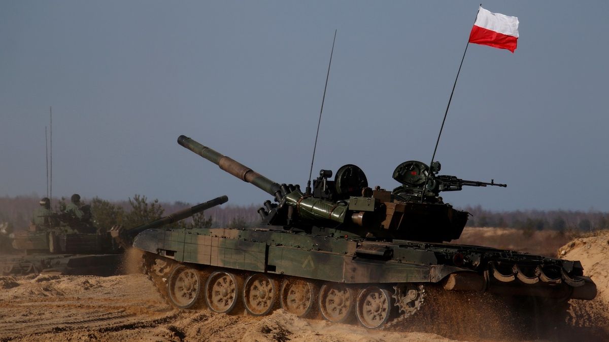 Polsko pošle Ukrajině 232 tanků, píše server