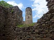 Velká věž hradu Hasištejn