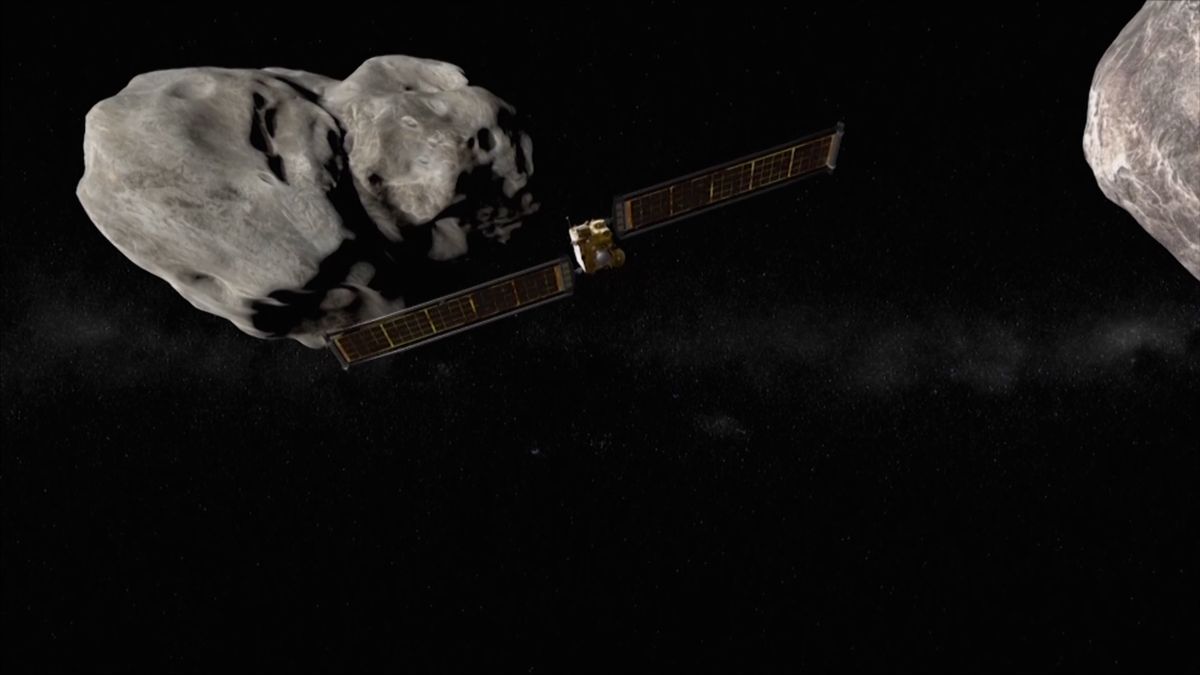 Mise planetární obrany: V noci proběhne historicky první pokus o odklonění asteroidu