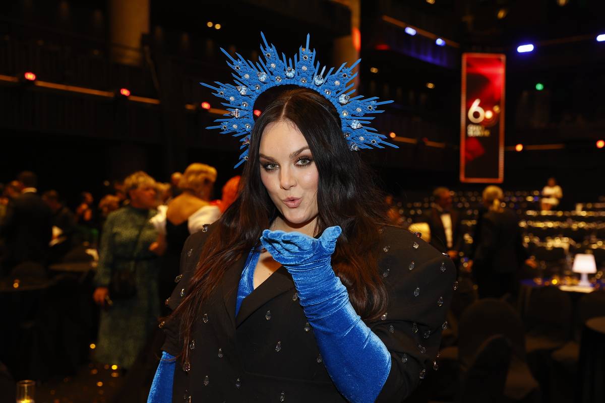 Ewa Farna má stříbro v kategorii Zpěvačka.