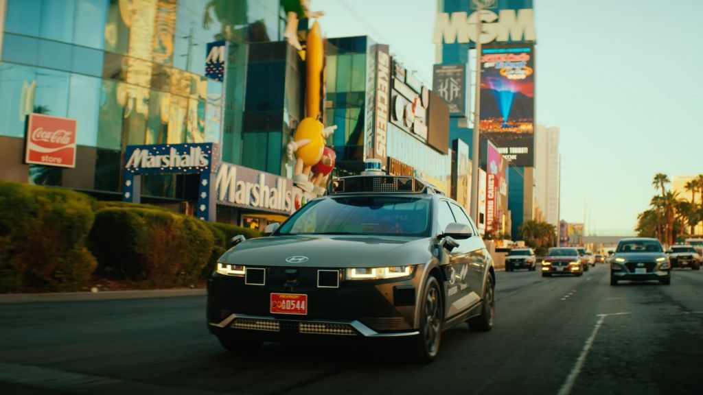 Hyundai předvedl robotaxi pro rušné ulice v Las Vegas