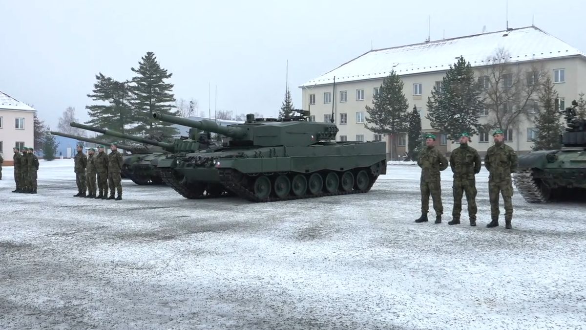 Armáda převzala první tank Leopard