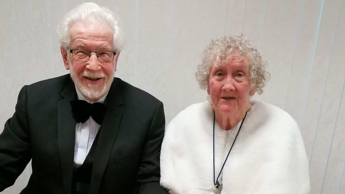 Rodiče jim svatbu zakázali, tak se vzali až po 60 letech
