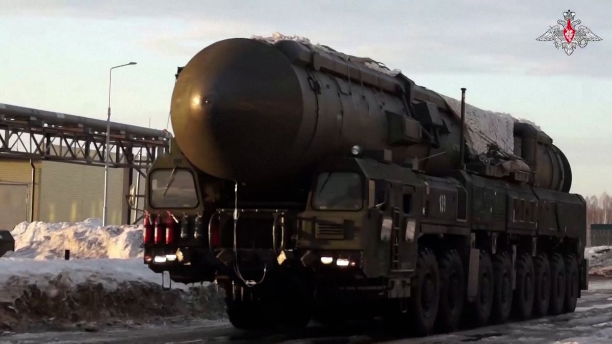 Rusko předvádí jadernou sílu, cvičí s raketami Jars