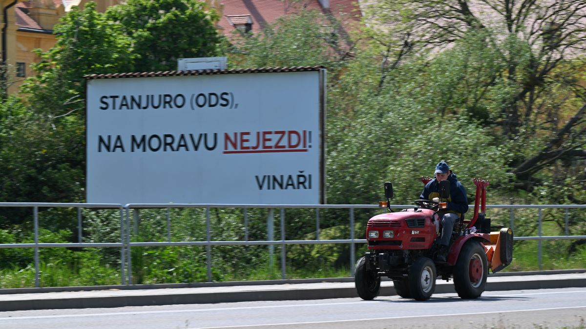 Vinařská lobby uspěla, vláda vycouvala z daně z tichého vína