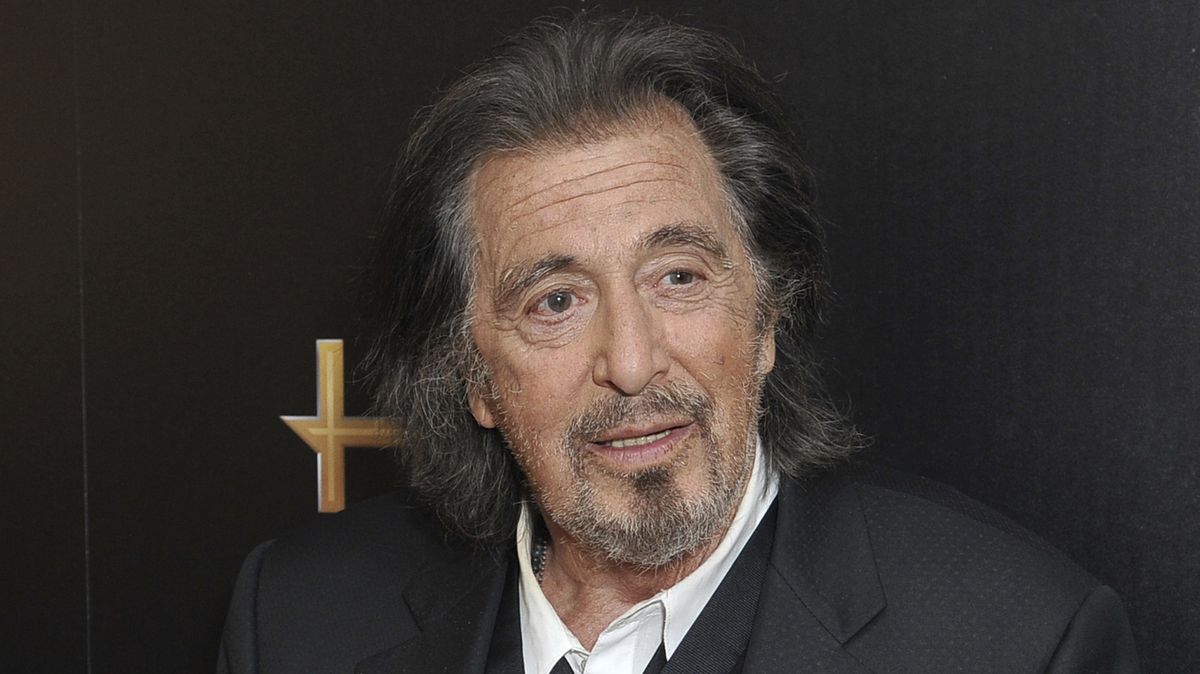 Al Pacino se v 83 letech stal počtvrté otcem