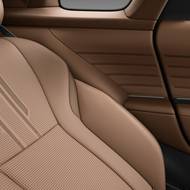 Nová Toyota Century SUV