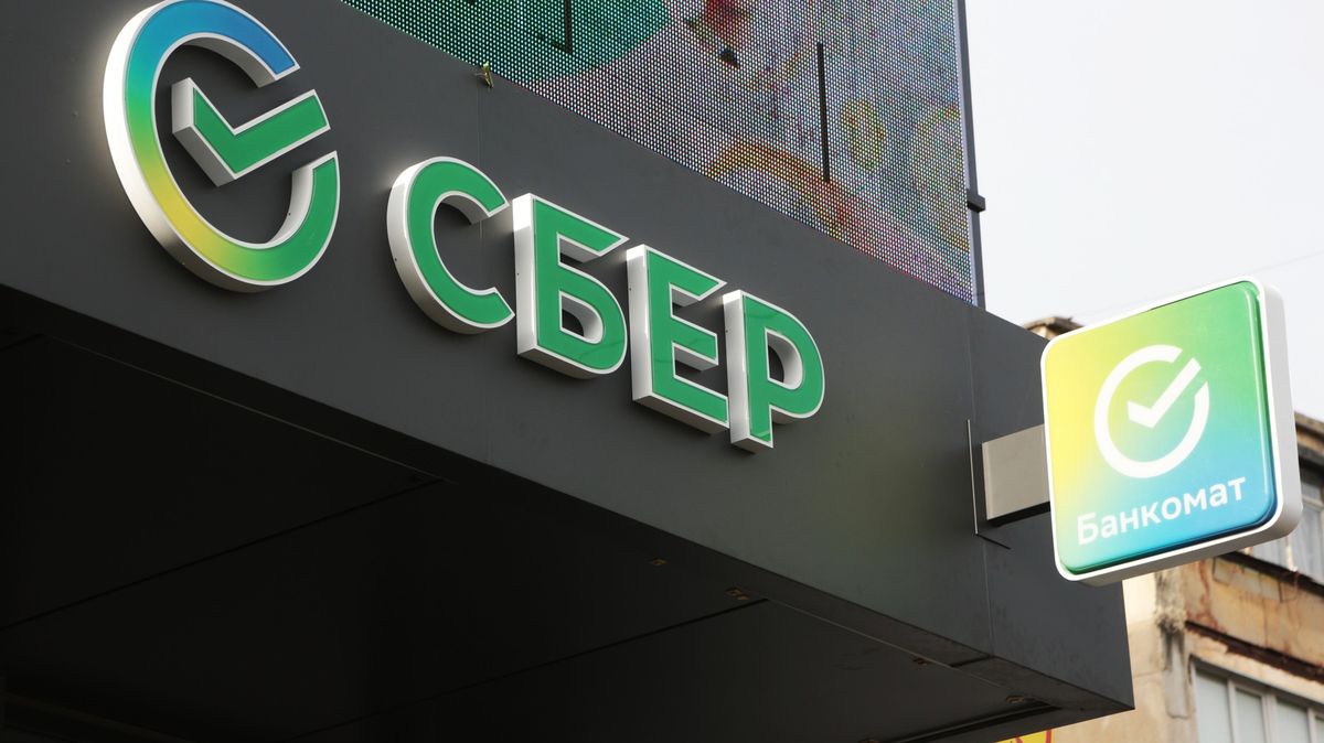 Největší ruská banka Sberbank měla ve třetím čtvrtletí opět rekordní zisk