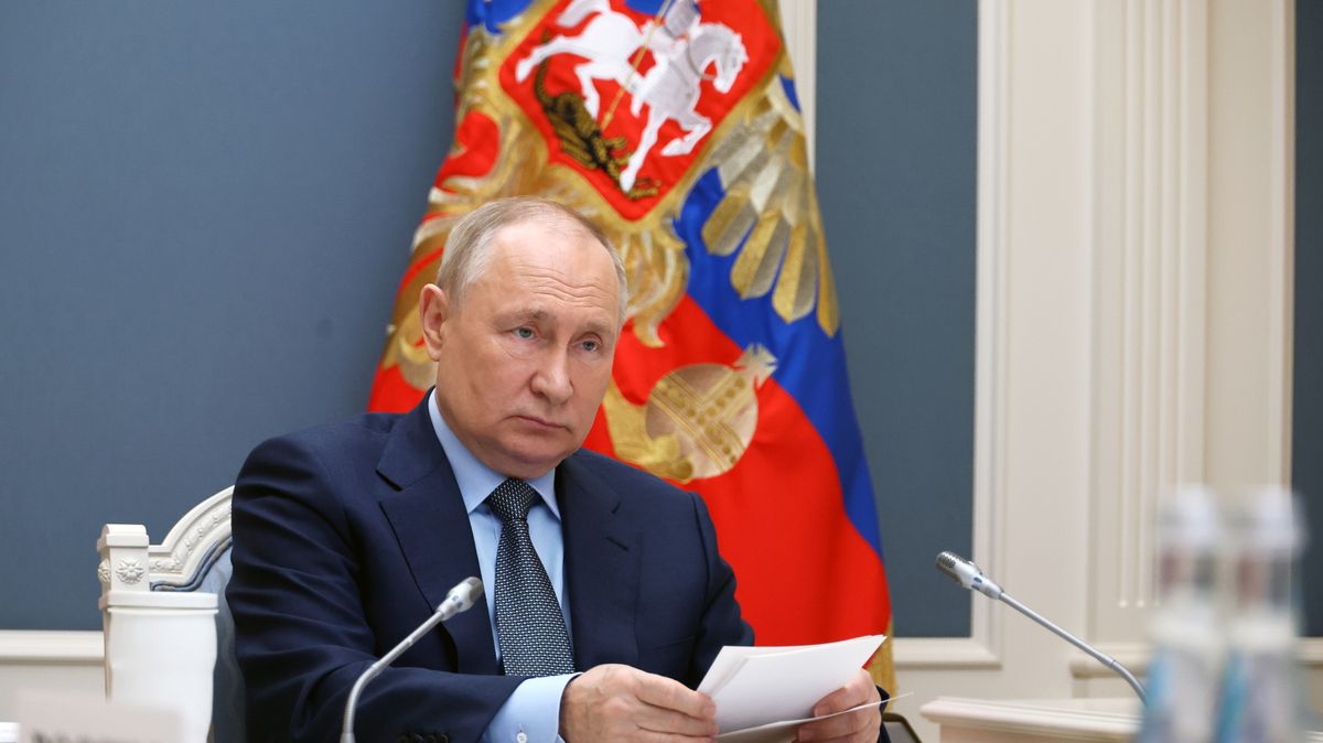 Putin na summitu G20 mluvil o nutnosti zastavit válku na Ukrajině, kterou sám začal