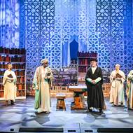 Výraznou postavou příběhu byl i brněnský herec Jiří Horký (na scéně v černém) který vystupoval v postavě náboženského fanatika. Svým výkonem sklízel mimořádný aplaus.