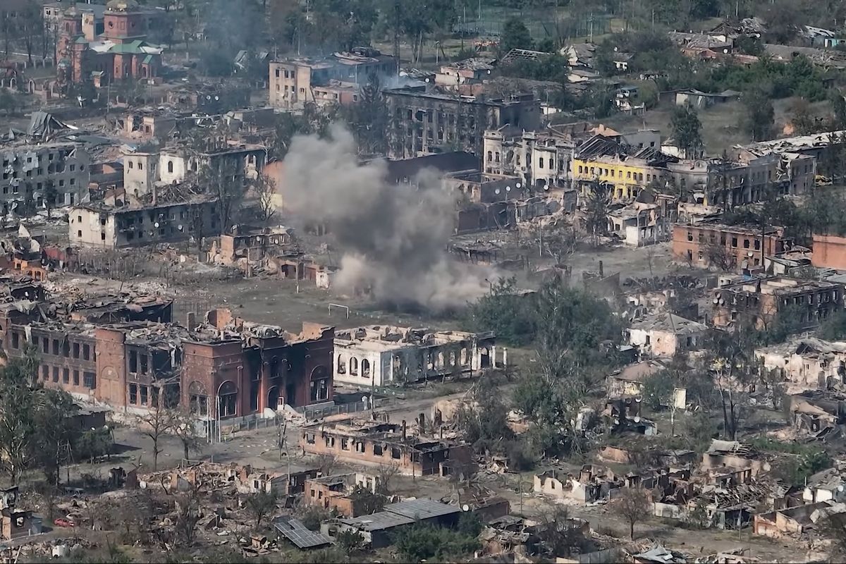 Na Ukrajině je kvůli válce poničených více než 210 tisíc budov