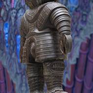 Socha Průzkumník (The Explorer) je ústřední postavou výstavy. Je předobrazem čtyřmetrové sochy, kterou bude J. Róna odlévat do bronzu.