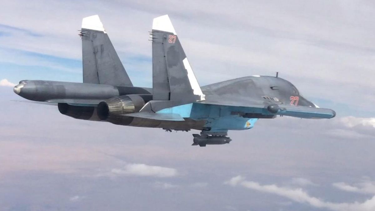 Rusko už letos shodilo přes 10 tisíc kluzákových bomb. Ukrajina musí reagovat