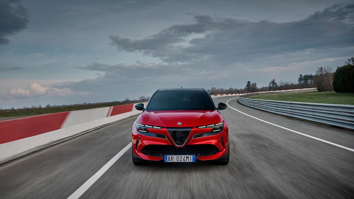 Alfa Romeo překvapila, Junior Veloce nabídne výrazně vyšší výkon