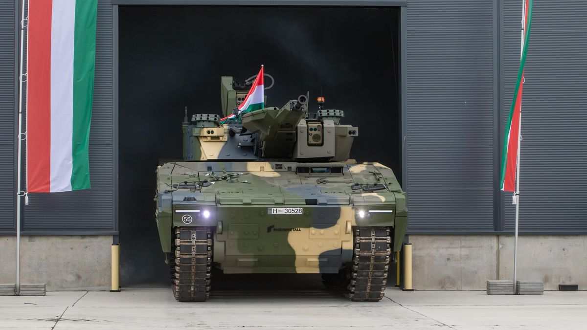 V Maďarsku vyrobili první bojové vozidlo pěchoty Lynx KF41
