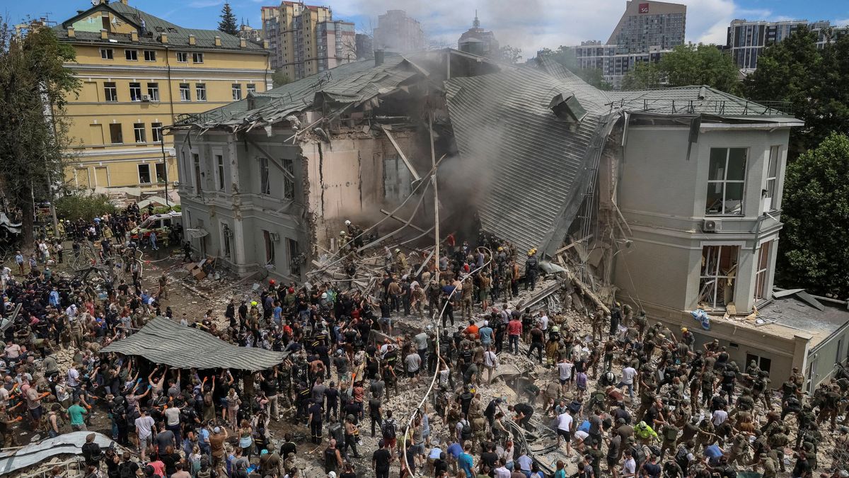 Útok na dětskou nemocnici v Kyjevě připravila Británie nebo některý ze spojenců Ukrajiny, tvrdí ruští propagandisté