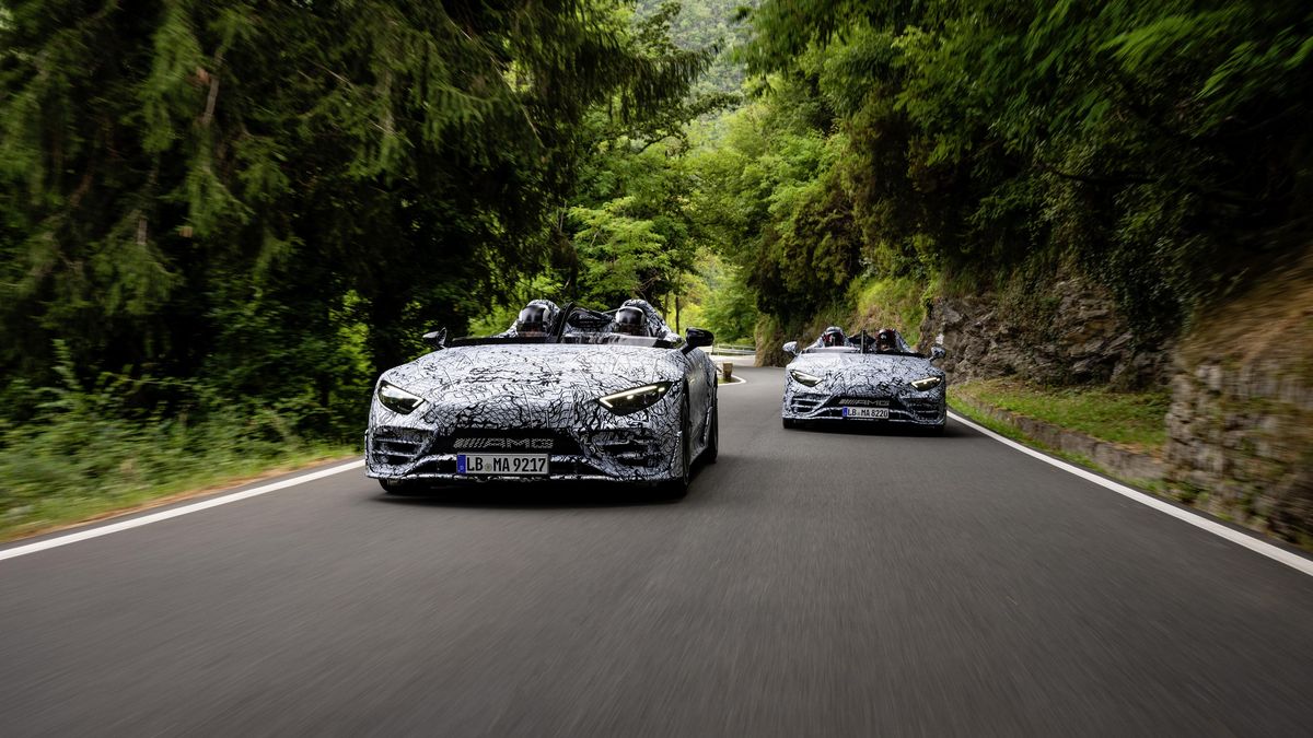 Mercedes testuje produkční AMG PureSpeed, roadster s nevšední ochranou posádky