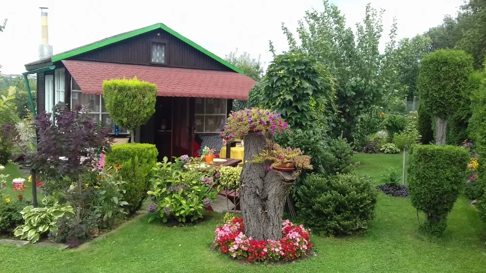 sve zahrade se venuje majitelka uz 17 let nejvic miluje vymysleni novych vylepseni novinky cz