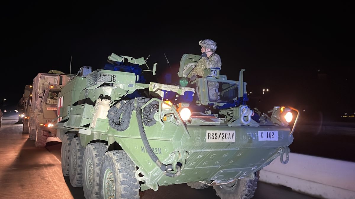 Americký konvoj projede Českem. Do kolony nevjíždějte, varuje řidiče armáda
