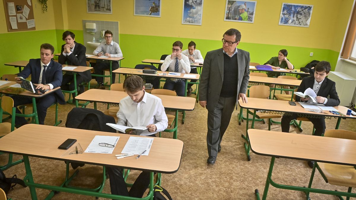 Maturitu by mělo na jaře skládat 430 ukrajinských studentů