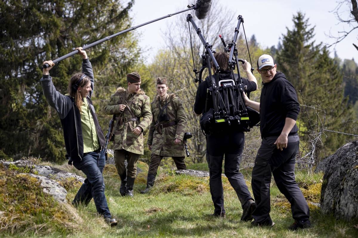 Byli jsme u natáčení scény, která se odehrává mezi pohraničníky Josefem Hasilem a jeho přítelem nejen ve službě Zdeňkem Vyletou.
