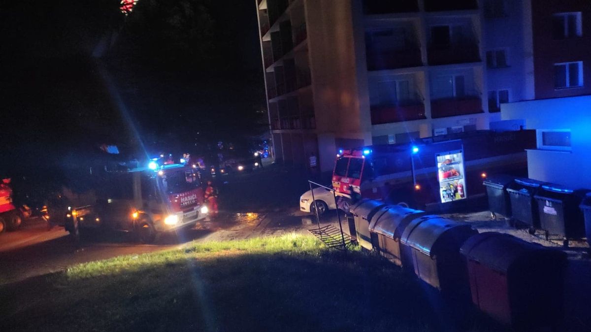 Čtyři oběti si vyžádal noční požár bytu ve slovenské Handlové
