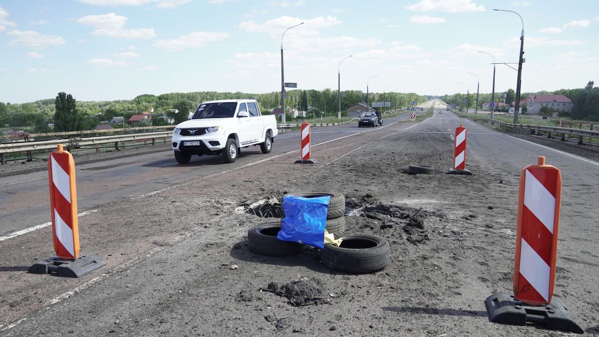 Ukrajinci znovu zasáhli Antonivský most