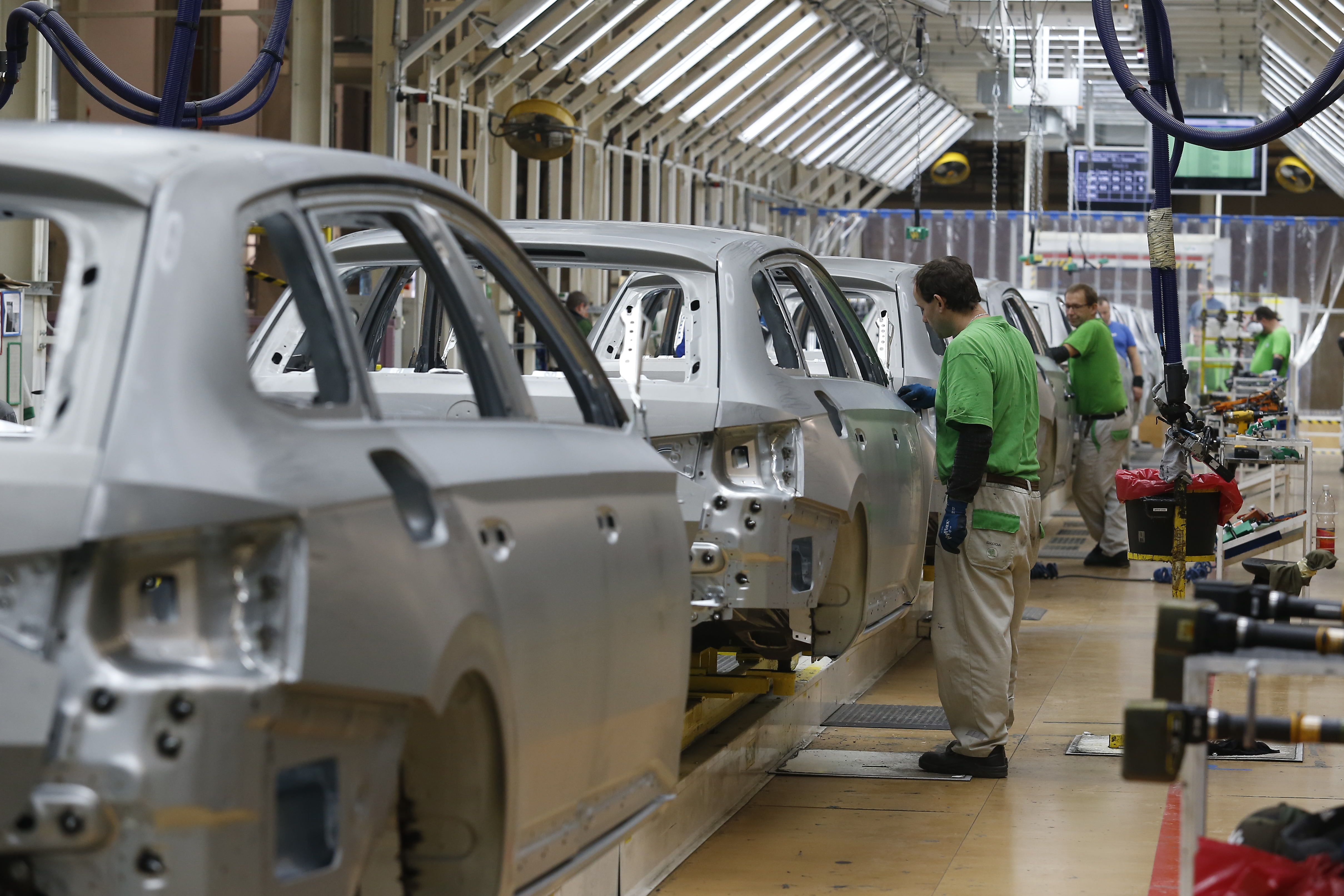 České automobilky letos vyrobily téměř milion aut