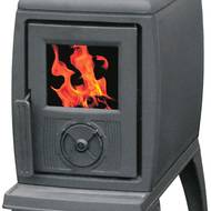 Litinová kamna Trenk vydávají sálavé teplo a vytopí prostory do 160 m3 při výkonu 8 kW. Cena 12 490 Kč