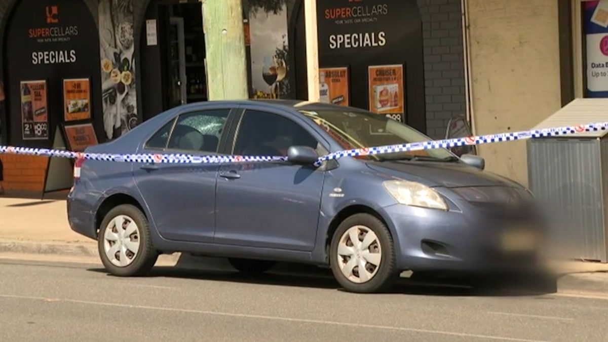 V rozpáleném autě na parkovišti v Sydney zemřel tříletý chlapec