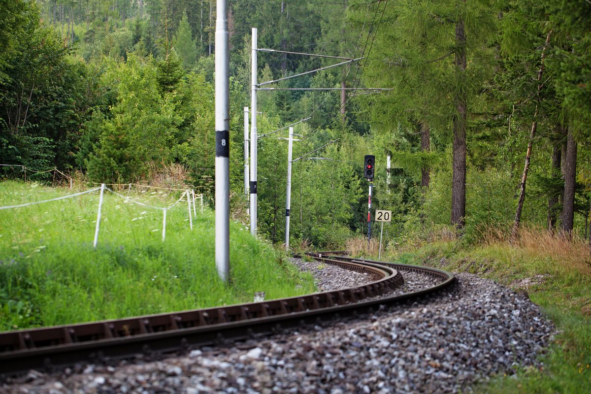Muž zemřel po srážce s vlakem u Uherského Hradiště