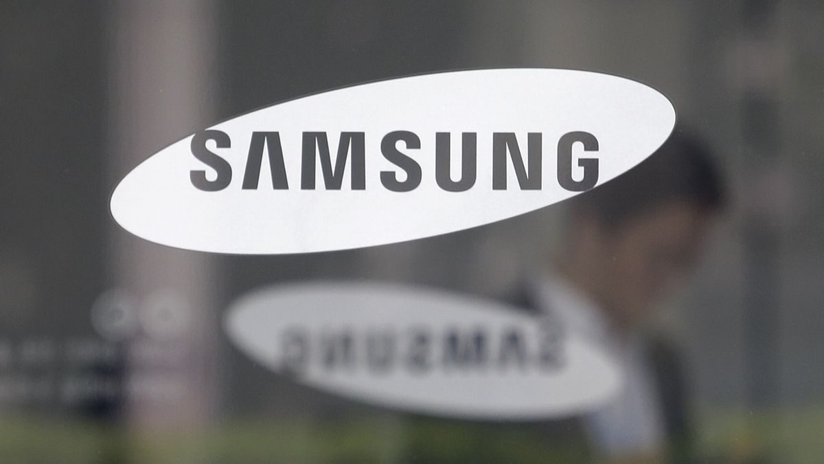 Samsungu klesl zisk o 95 procent